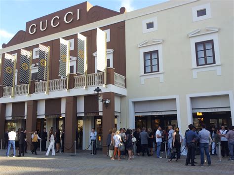 outlet gucci fidenza|gucci store firenze.